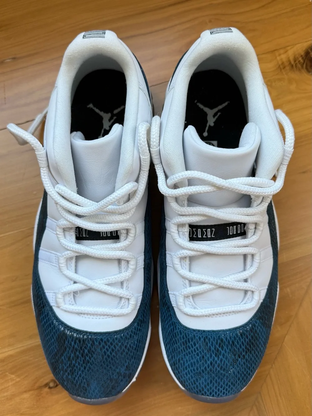 Nike Air Jordan 11 Retro